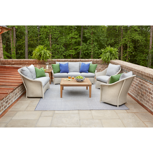 Lloyd Flanders Weekend Retreat Sofa 72055