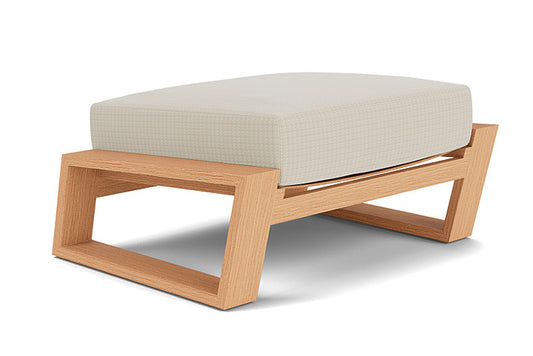 Lloyd Flanders Pursuit Ottoman 452017 - Main Product Image