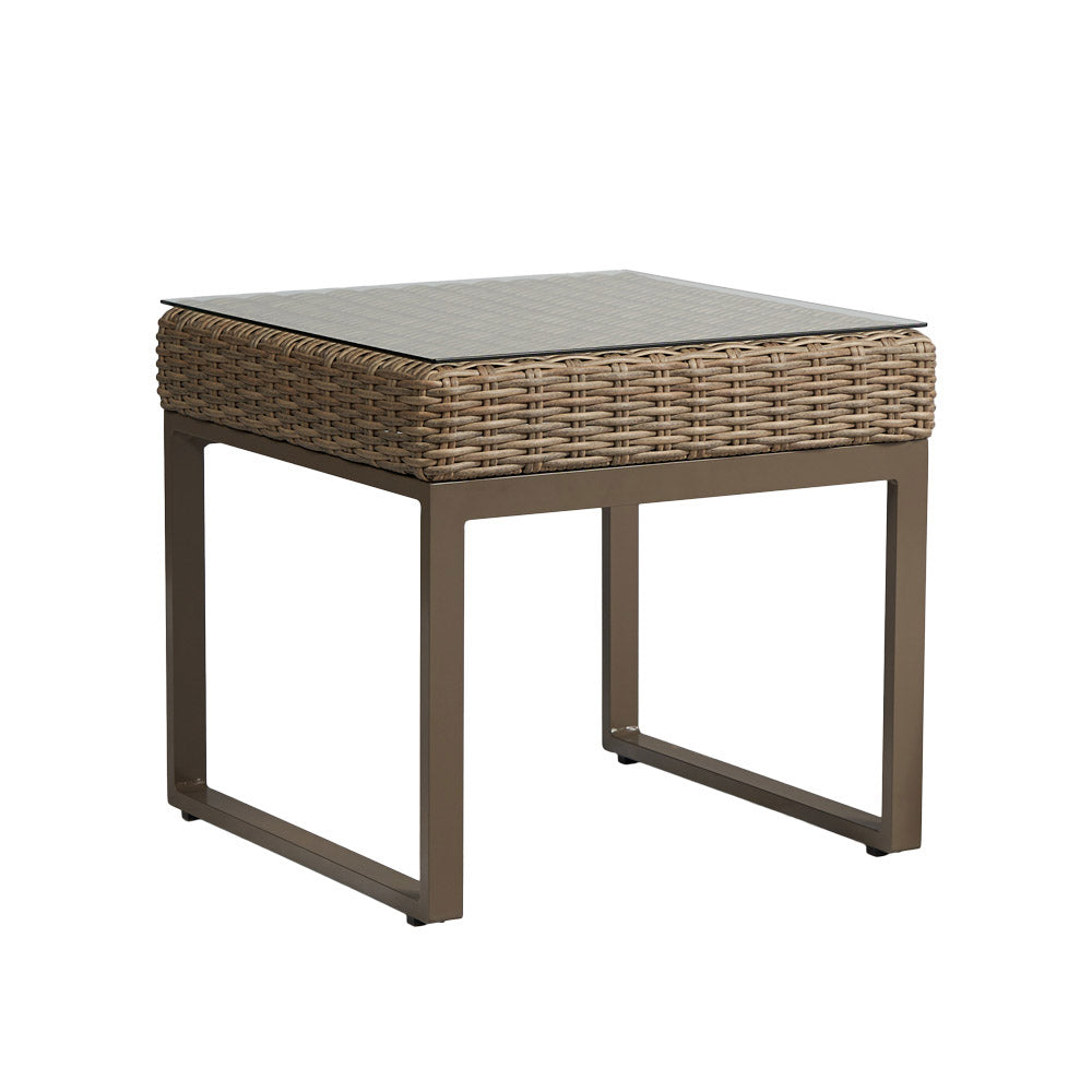 Lloyd Flanders Milan 25" Square End Table 475043 - Detail 4