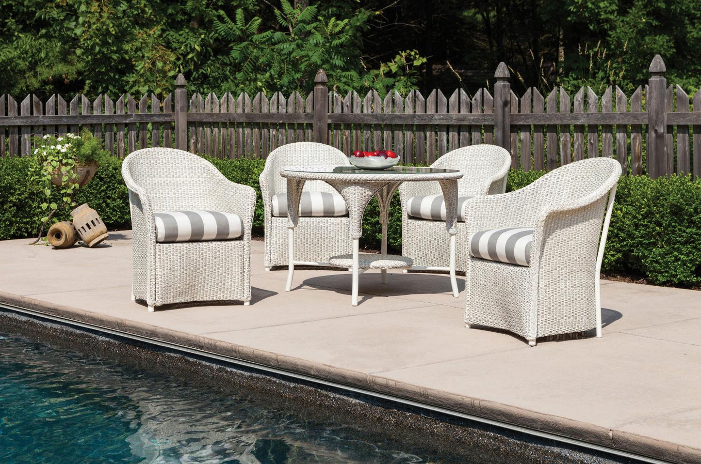 Lloyd Flanders Weekend Retreat Dining Armchair 72001