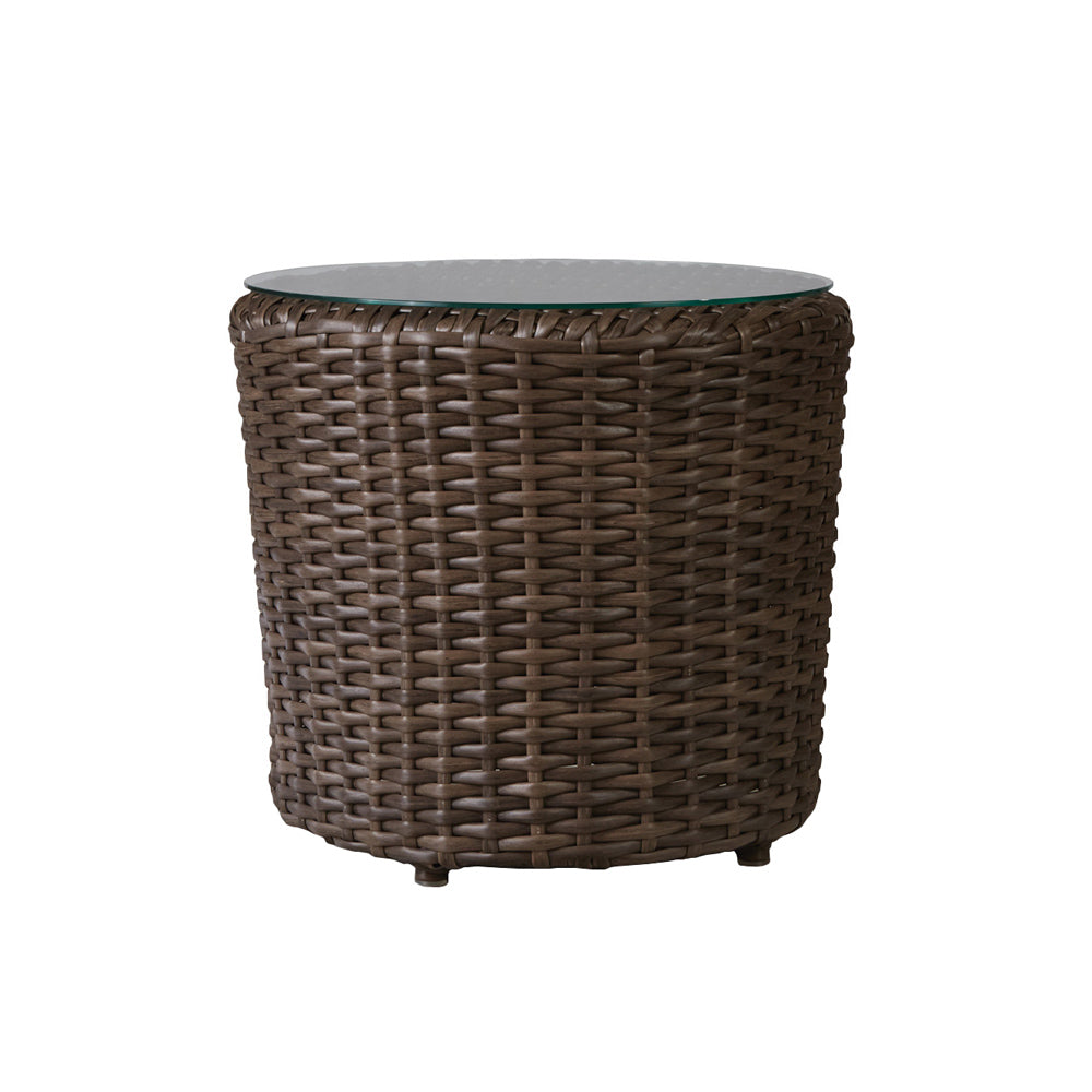 Lloyd Flanders Largo 22" Round End Table 241043 - Main Product Image
