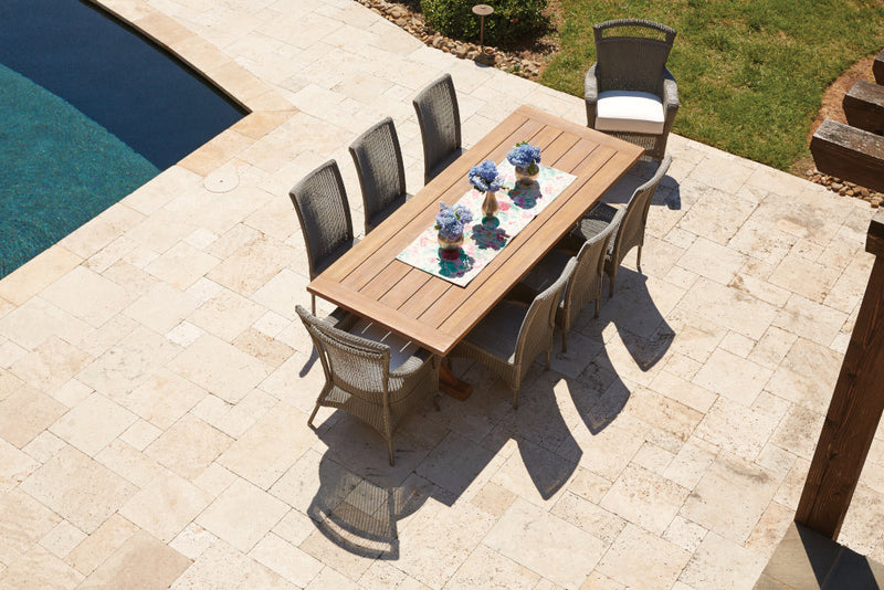 Universal Loom lifestyle