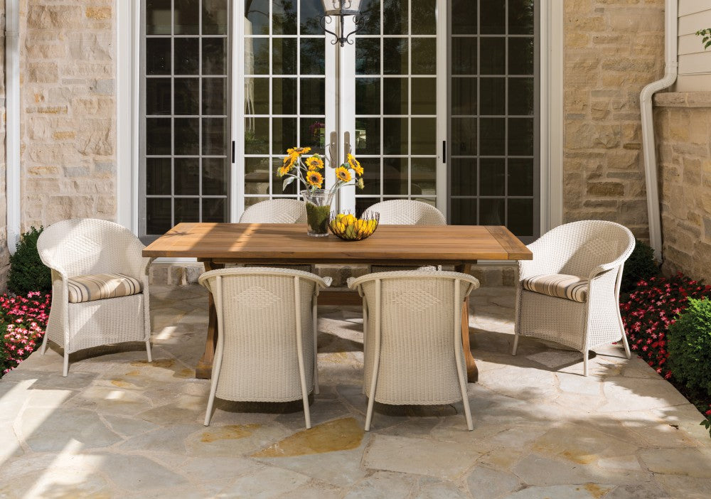 Universal Loom lifestyle